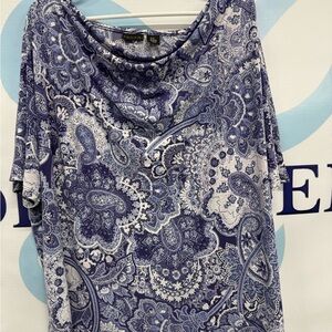 Tahari Women’s Elegant Blue Paisley Women's Top